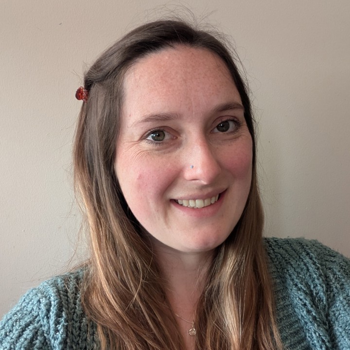 Image of Rebecca Lewis