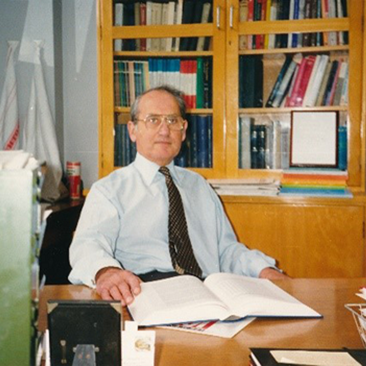 Image of Professor Henry Arnstein
