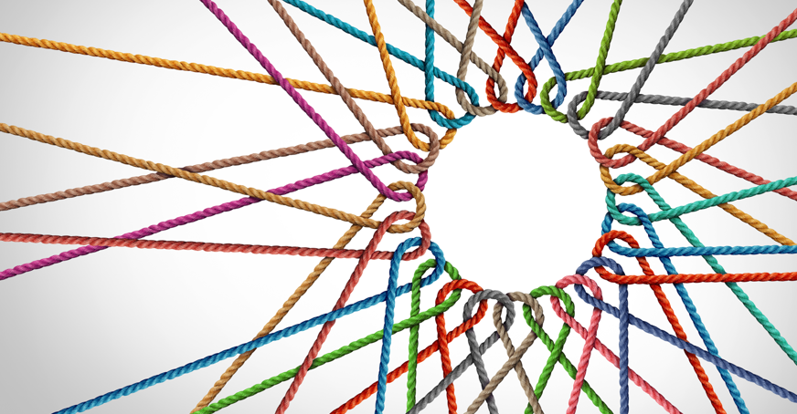 Different colour strands intersecting