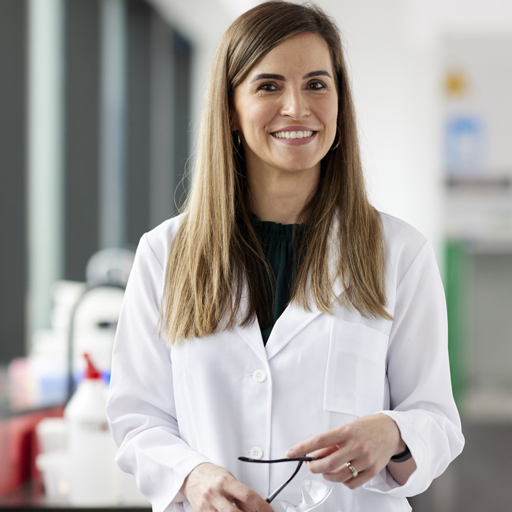 Image of Professor Francine Marques