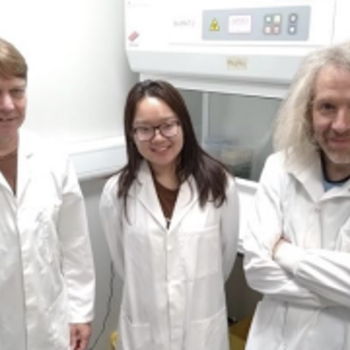 Image of Ngoc Phan and Professor Dmitry Veprintsev