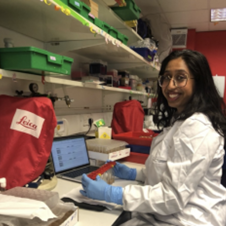 Image of Tanisha Lohia and Dr Teresa Niccoli