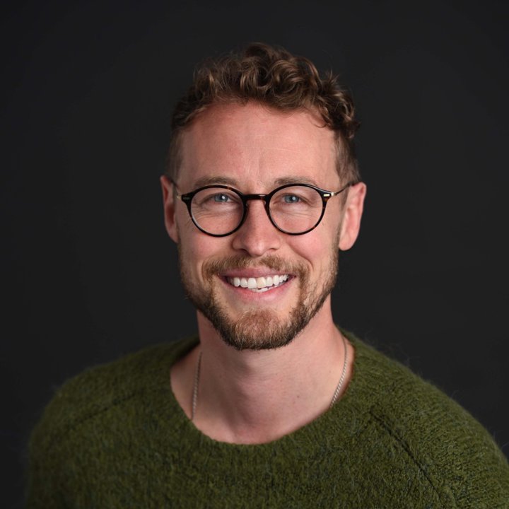 Image of Dr Jonathon Nixon-Abell